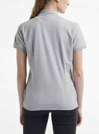 1909139-950000_CORE Unify Polo Shirt  W_Closeup2.jpg